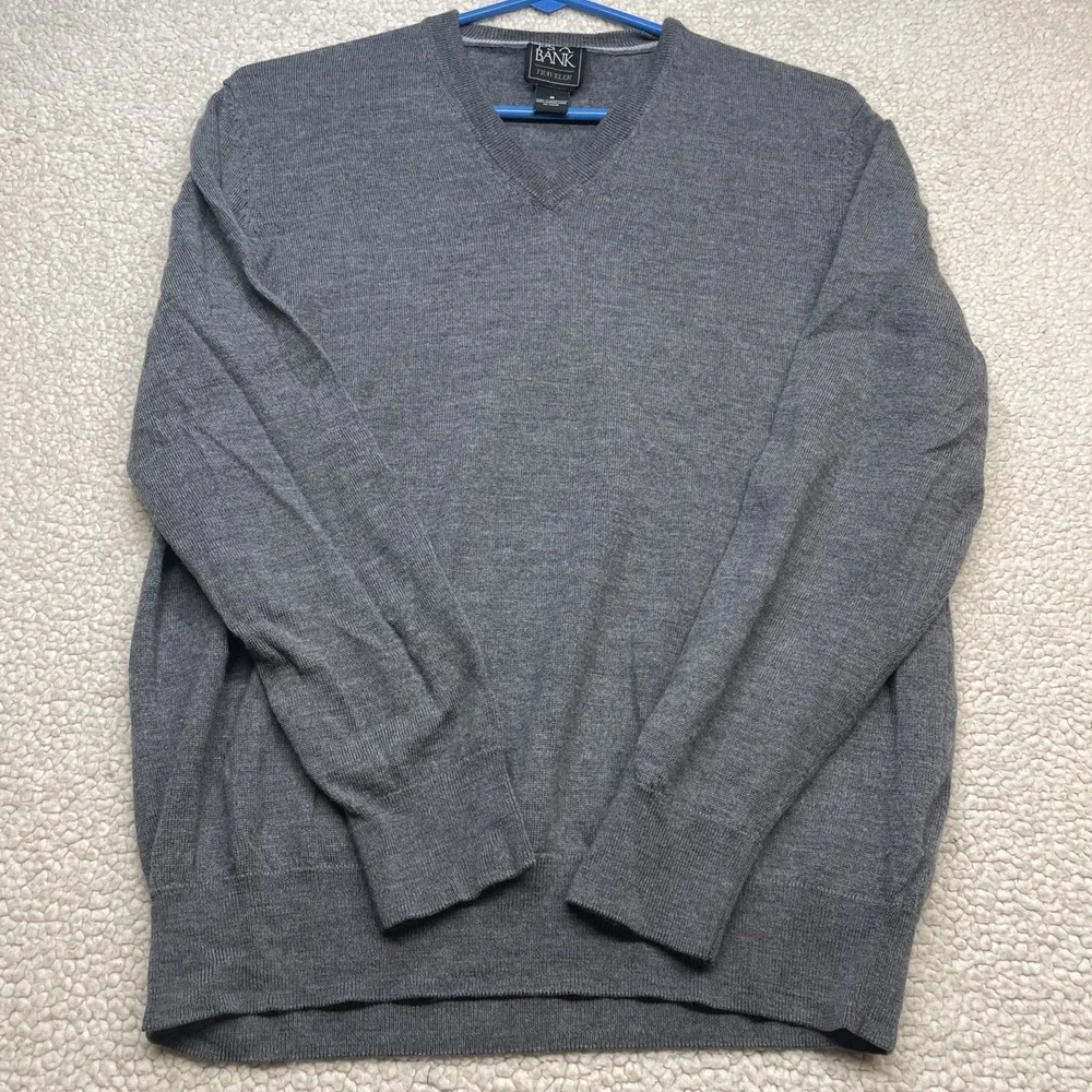 Jos A. Bank Sweater Men M Gray Traveler V-Neck 100% Merino Wool Pullover Classic